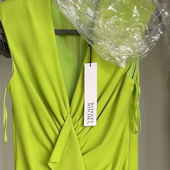 BADGLEY MISHKA BRAND NEW DRESS! NEVER WORN! TAG ATTACHED! - Picture 1 of 1